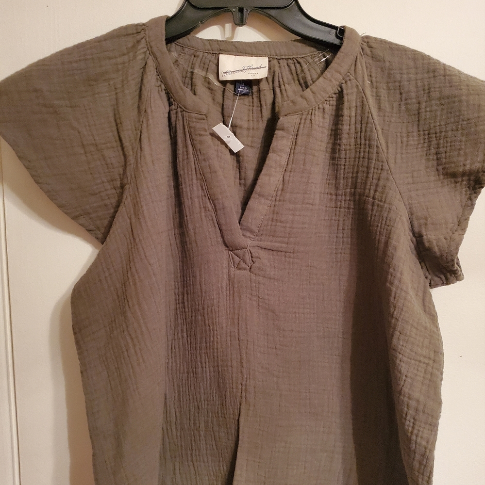 Shirt - Universal Threads
